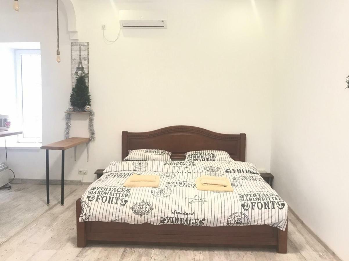 Appartement Uspenskaya 54/Ekaterinenskaya In The City Center à Odessa Extérieur photo